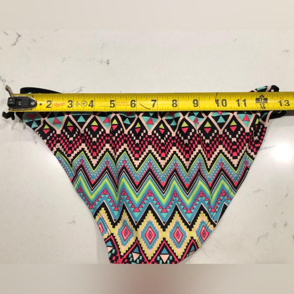 Bikini Bottom size Extra Small - Picture 9 of 10